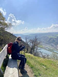 Adele von Bünau auf dem Rheinsteig